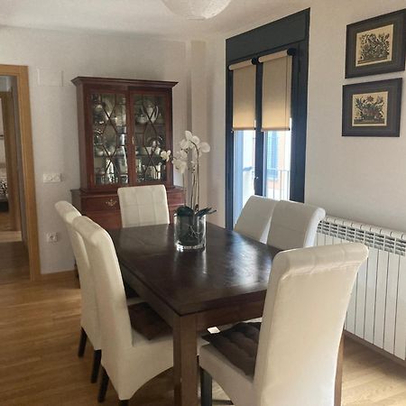 Modern & Cosy Apartment In Jaca Pyrenees Spain エクステリア 写真